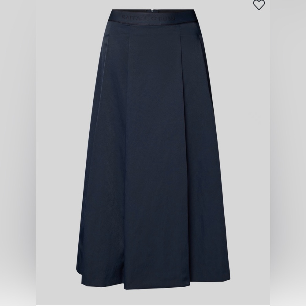 RAFFAELLO ROSSI navy blue A-Line Vivian Skirt with Subtle Pleats